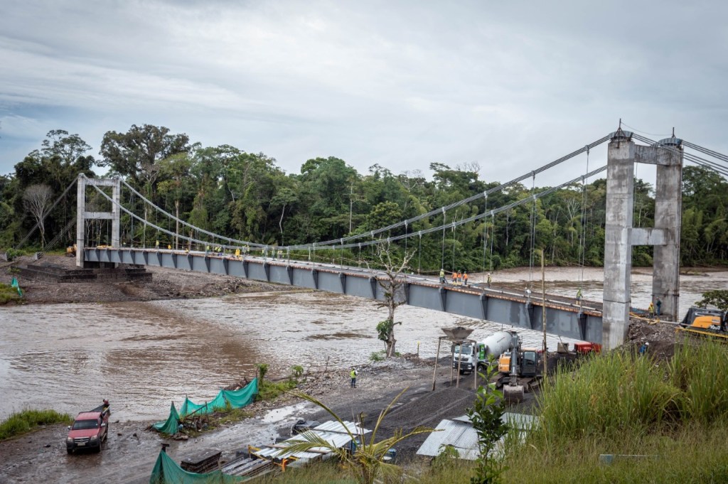 Taisha: Puente sobre el río Macuma registra avance de&nbsp;87,99%