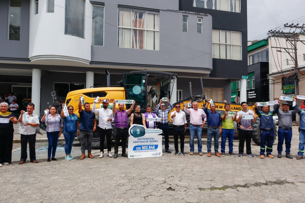 El BDE realizó entrega de presupuesto para vialidad del cantón Santiago de&nbsp;Méndez