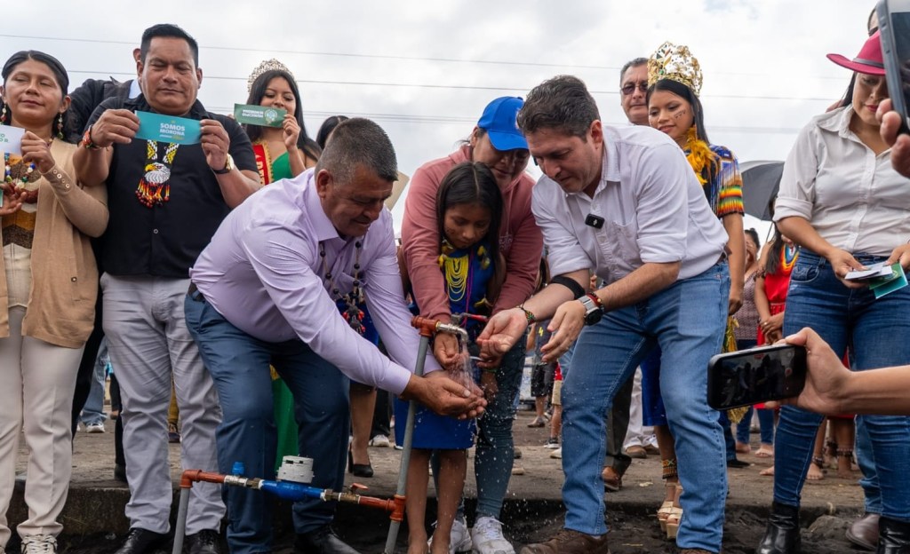 Morona: Entregan sistema de agua potable para la parroquia&nbsp;Cuchaentza