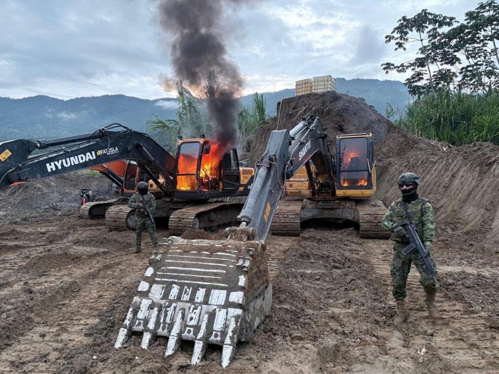 Operativo contra minería ilegal afecta estructura criminal en&nbsp;Gualaquiza