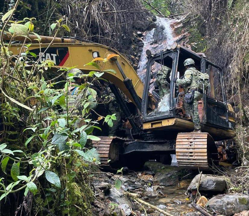 Operativos militares debilitan la minería ilegal en&nbsp;Sígsig