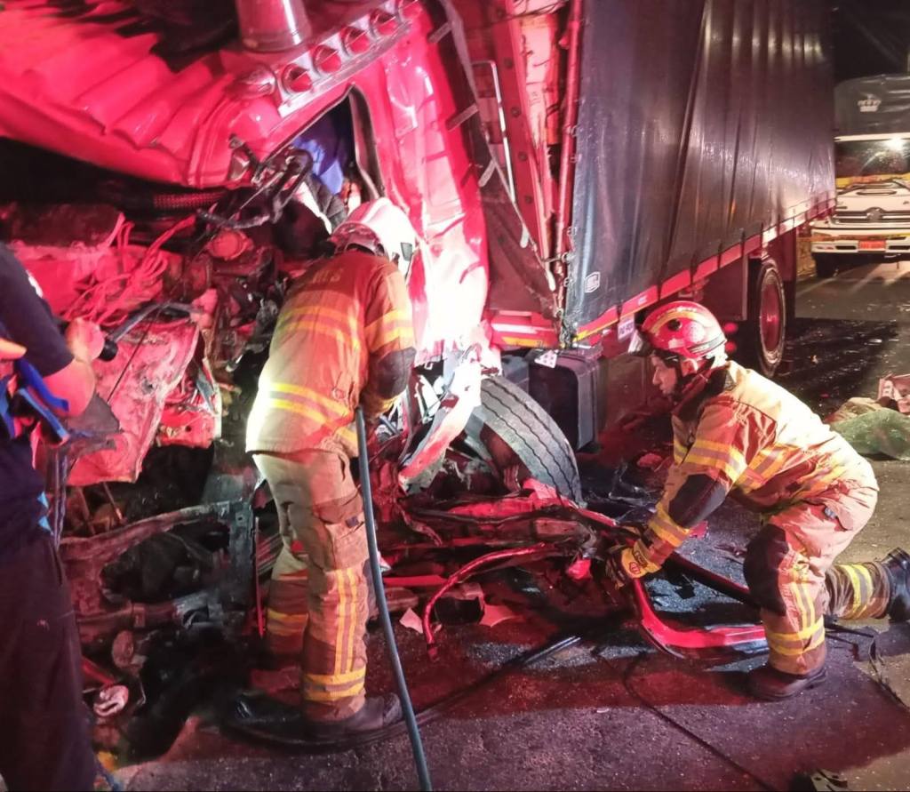 Hombre muere en un aparatoso accidente de tránsito en la vía&nbsp;Puyo-Macas
