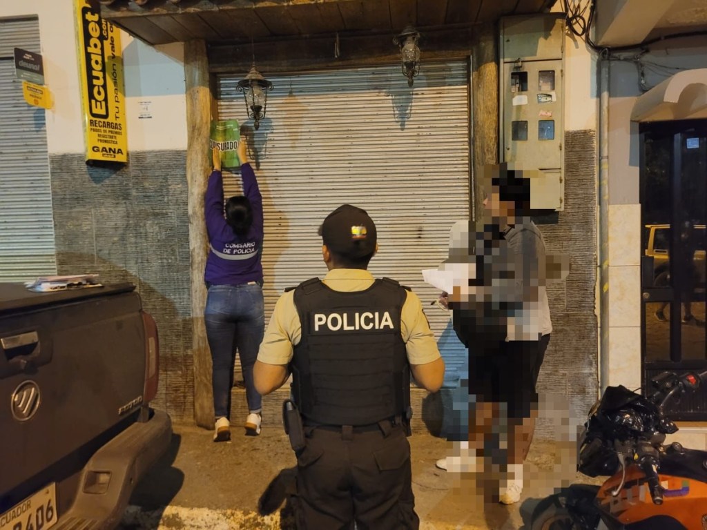 Clausuran tres bares por incumplir normativa en Limón Indanza