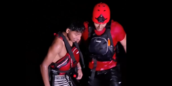 Hombre fue rescatado tras quedar atrapado por la corriente del río Yuquipa