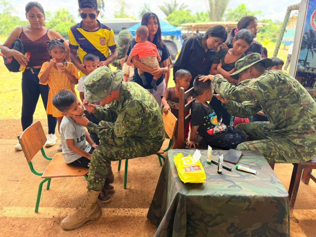Jornada cívica en Taisha incluyó atención médica y actividades comunitarias