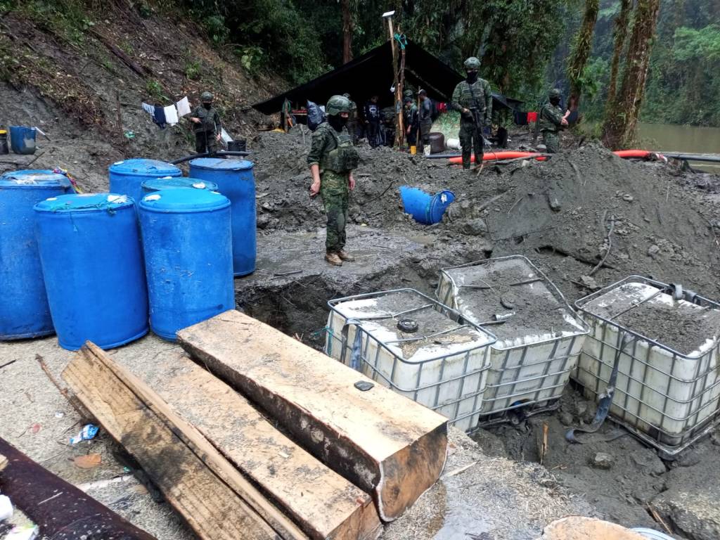 Operativo militar contra minería ilegal en Limón&nbsp;Indanza