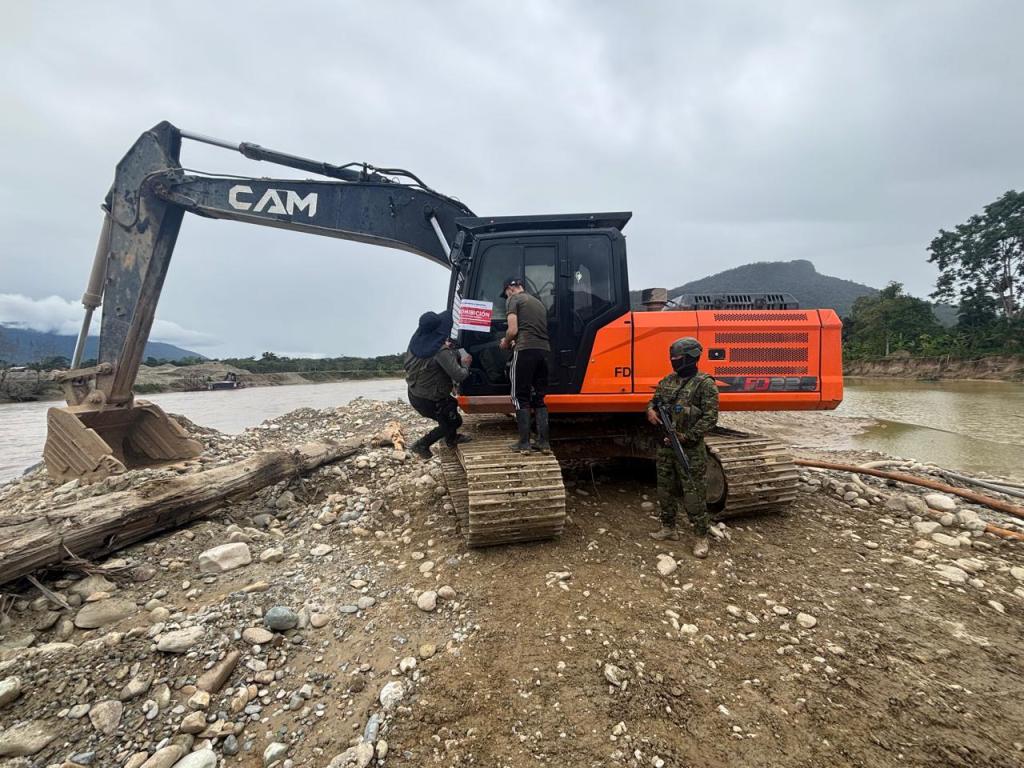 Militares ejecutaron operativo contra la minería ilegal en Gualaquiza
