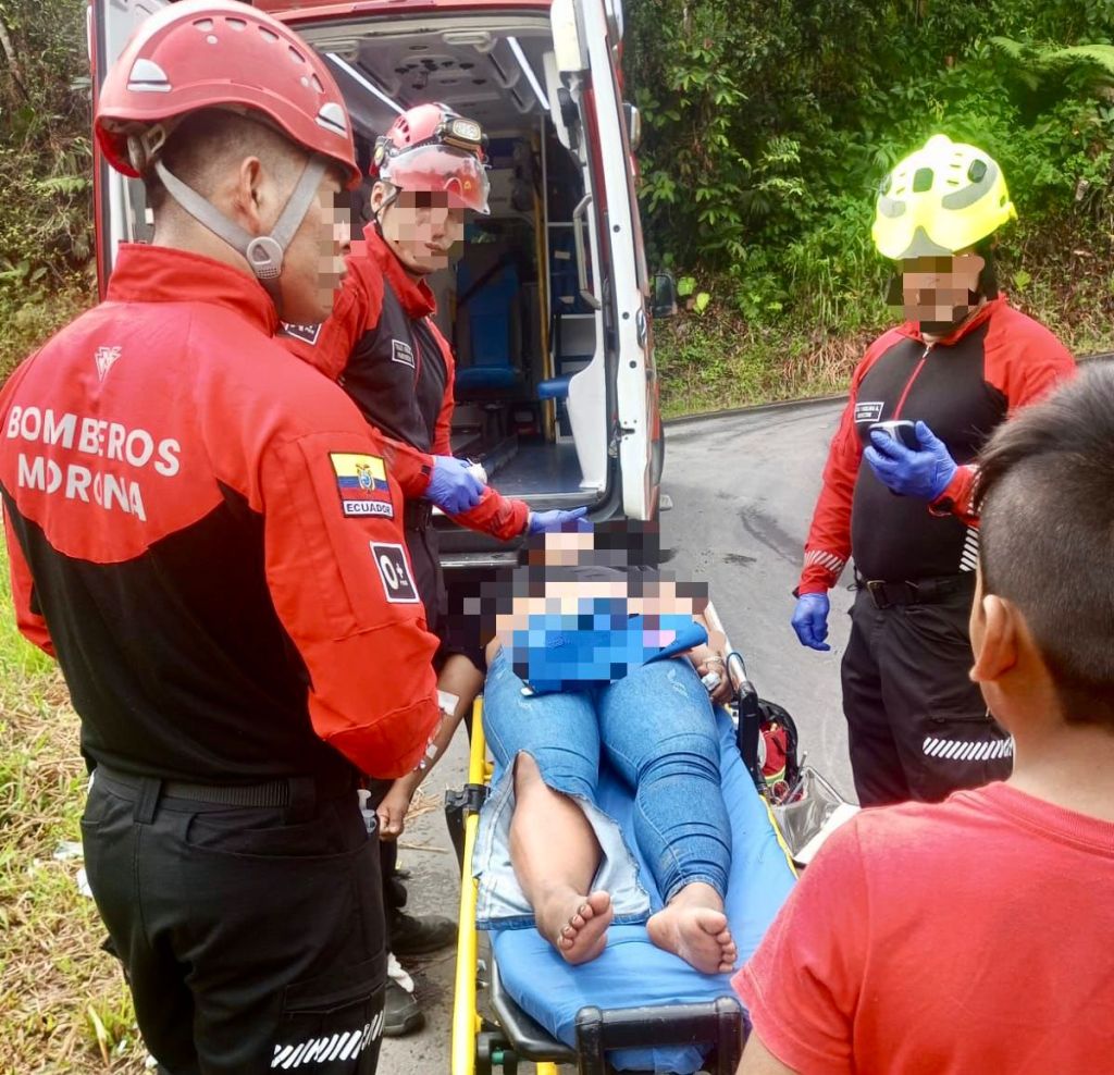 Mujer herida tras accidente de motocicleta en Río Blanco, cantón&nbsp;Morona