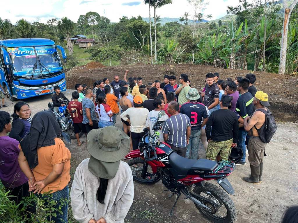 Pasajeros frustraron presunto asalto a un bus en la ruta Macas–Saunts
