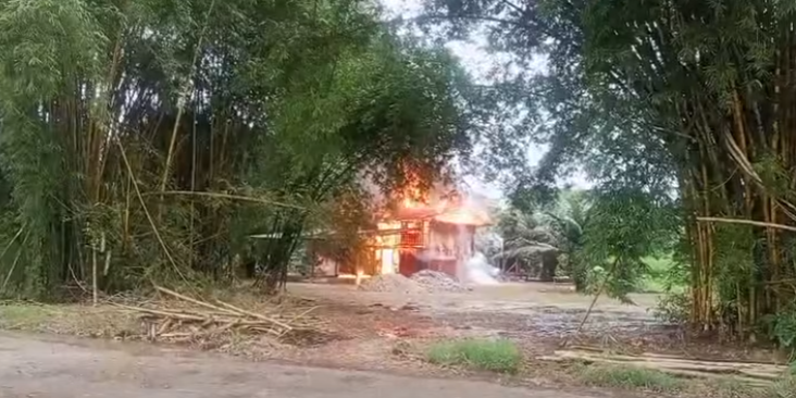 Incendio destruyó una vivienda en la comunidad shuar de Shinkiatam, en Taisha