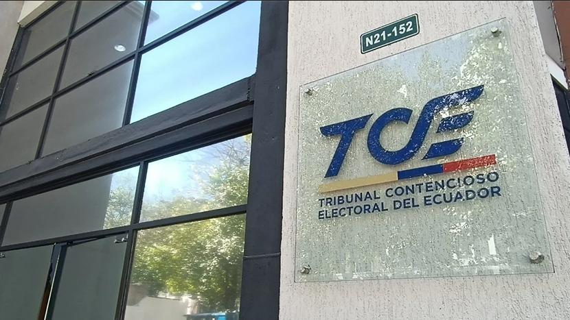 Revoca EC impugna decisión del CNE y busca habilitar la recolección de firmas contra Noboa