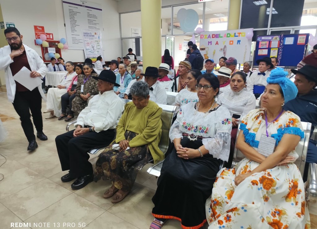 Adultos mayores participaron en jornada de salud e integración en el Hospital General de&nbsp;Macas